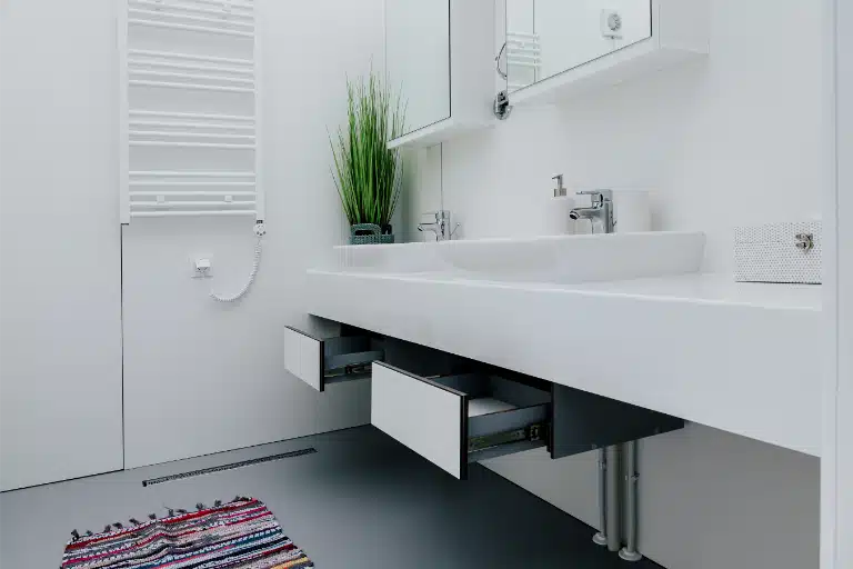 Thumbnail: Lotus Toilet and Shower Module – view 17