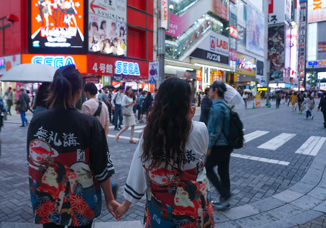 The Square Enix Showcase: Shinjuku Japan - The Japan Guy