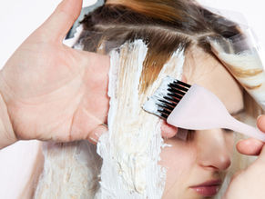 Here's Why You Can't Go Platinum in One Day, According to a Chemist and Colorist