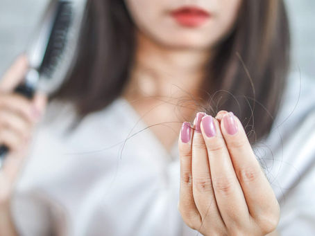 Apa Penyebab Rambut Rontok Setelah Sembuh dari COVID-19?