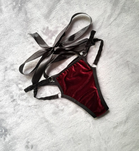 Lust Lace Up Knickers | Roseanne Scott