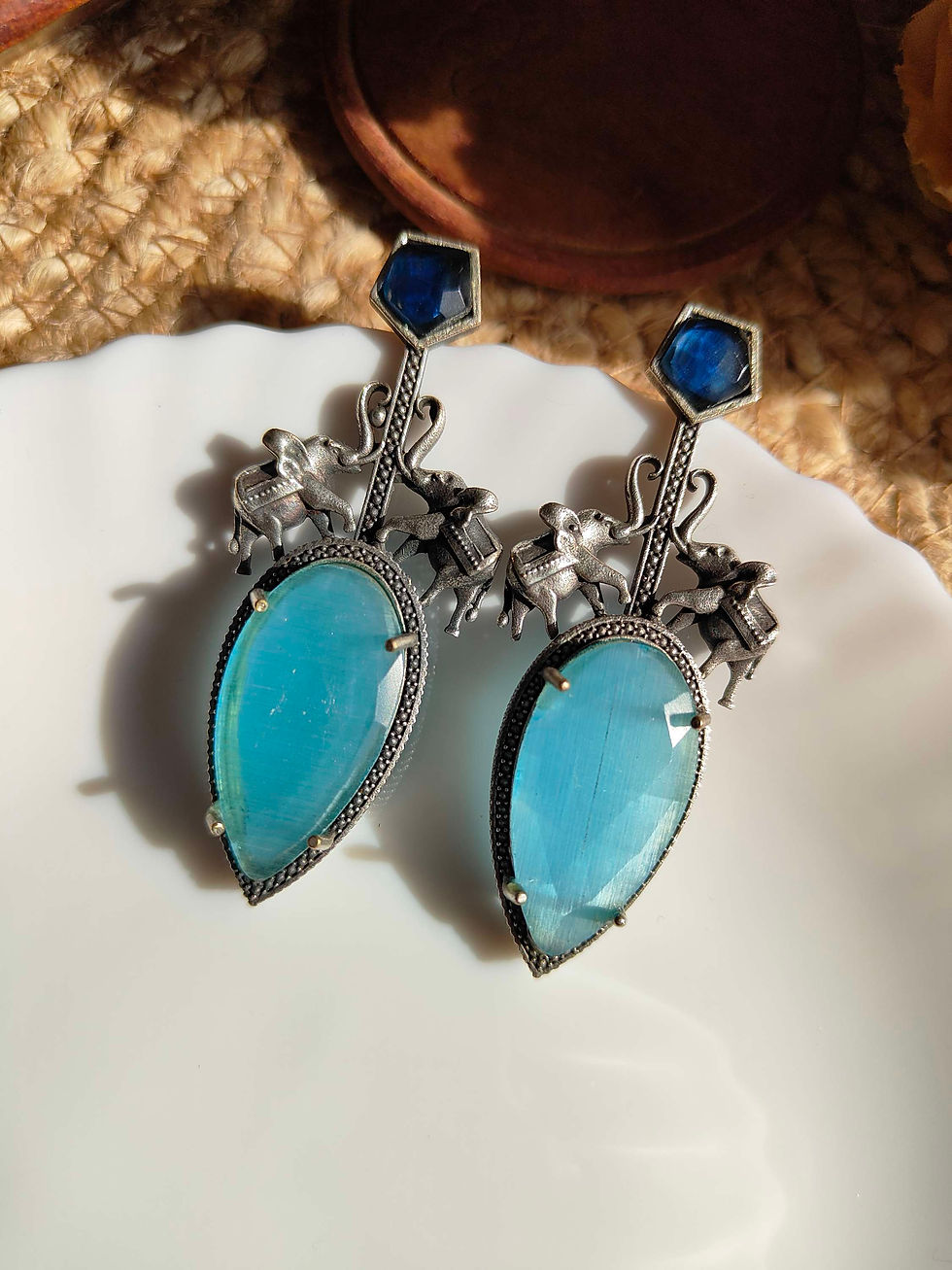 Thumbnail: Elephant Dropping Earrings 