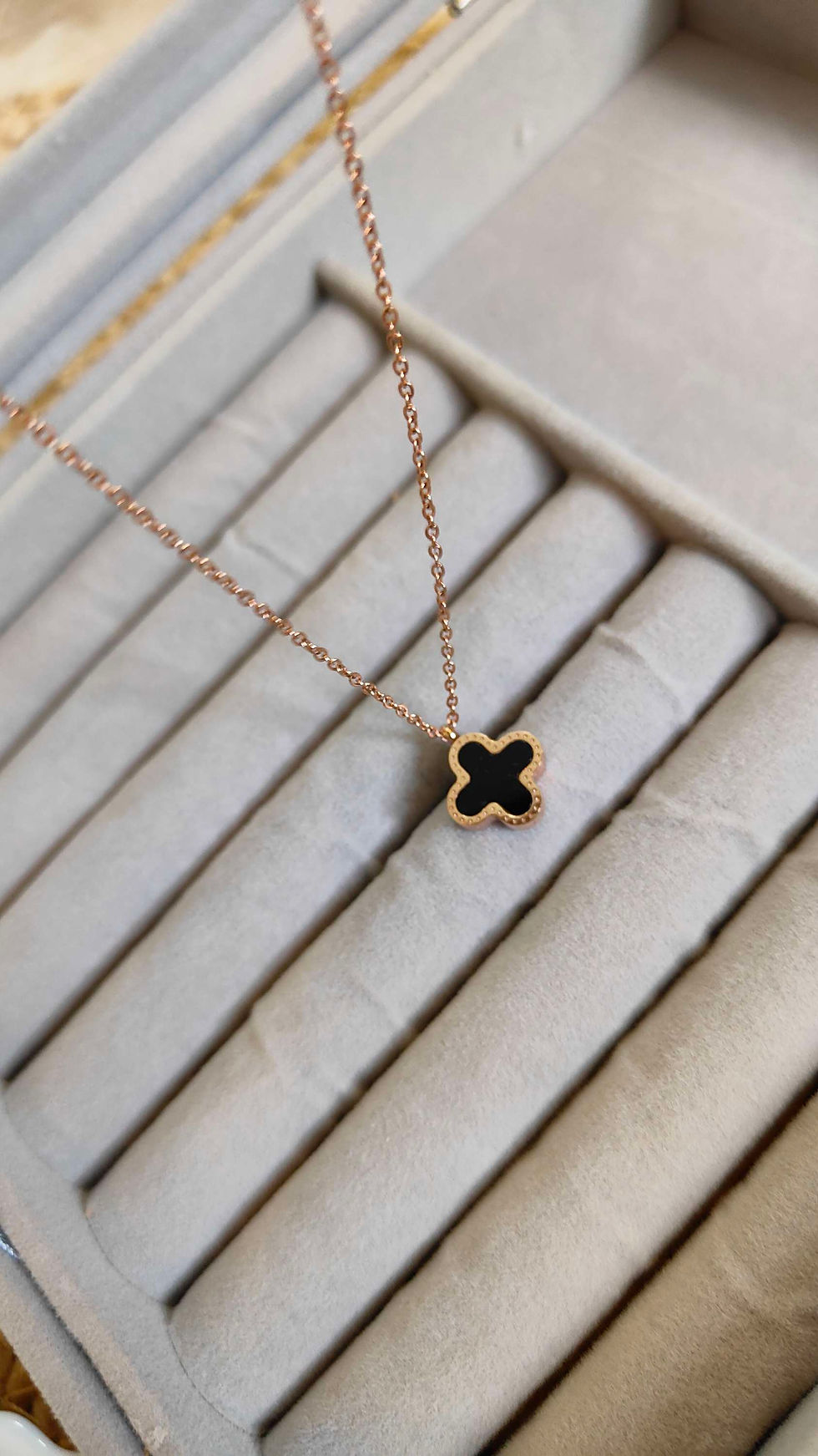 Thumbnail: Plus Pendant Chain