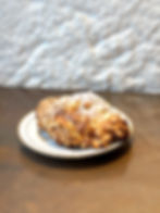 ALMOND CROISSANT