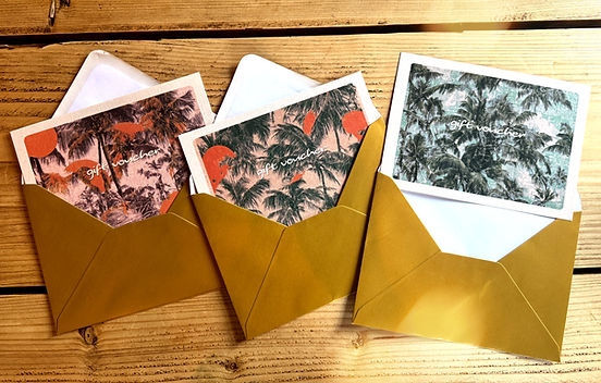 gift vouchers in gold envelopes as gift ideas for southampton restaurant experience presents