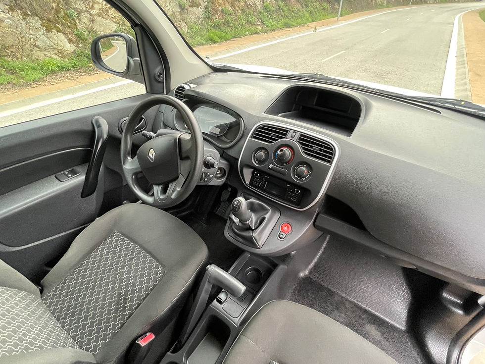 Miniatura: Renault Kangoo Furgón 1.5DCi 90 CV año 2015, CON 100.698KM,