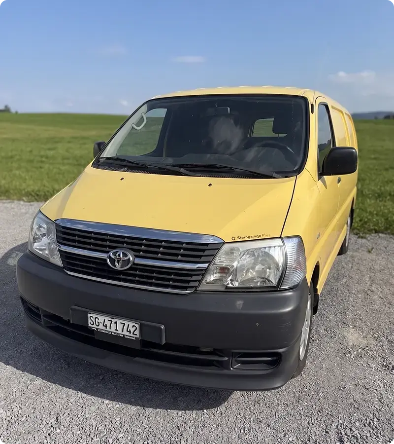 Toyota HiAce Mietbus bei Sterngarage Plus GmbH in Niederuzwil