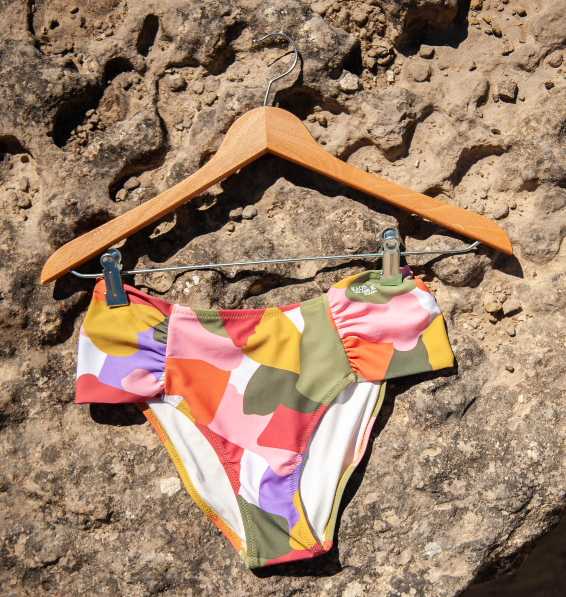 Braguita bikini colorida