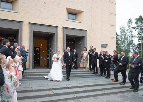 Hääkuvaaja Jyväskylä Yönhehku Valokuvaus