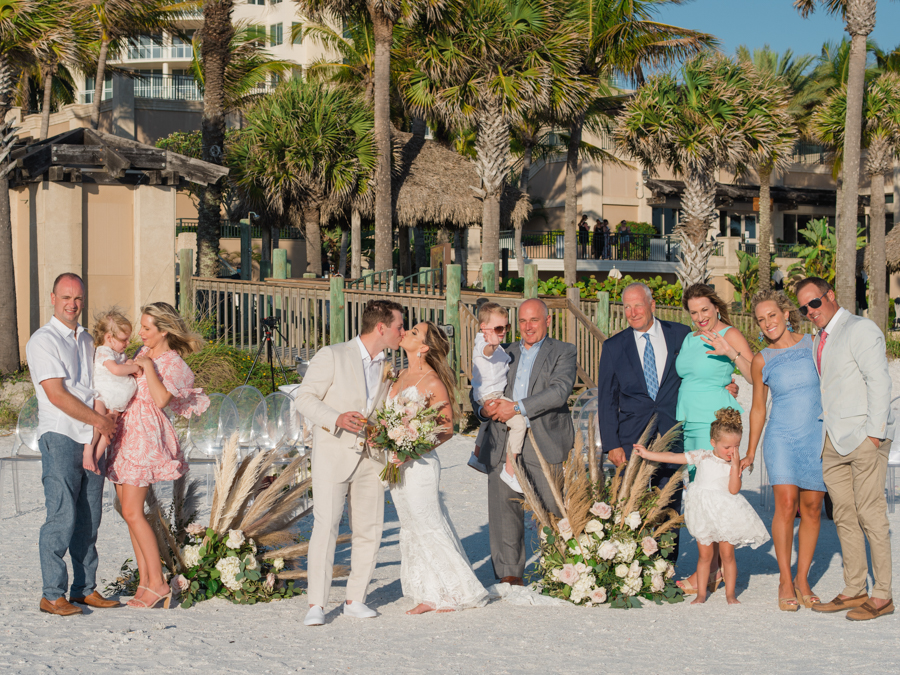 How to Plan a Micro-Wedding in Sarasota, Florida