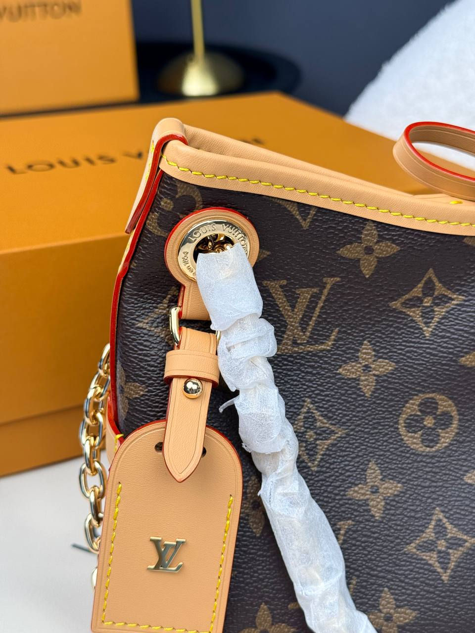 Miniatura: Louis Vuitton CarryAll BB Monogram Canvas