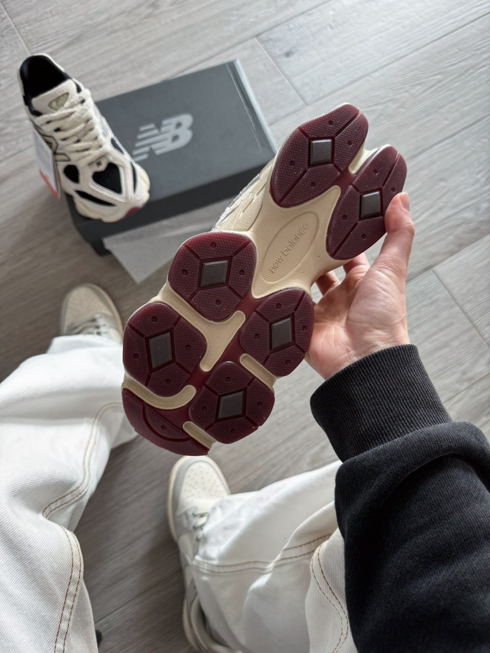 Miniatura: New Balance 9060 Beige Black Brown