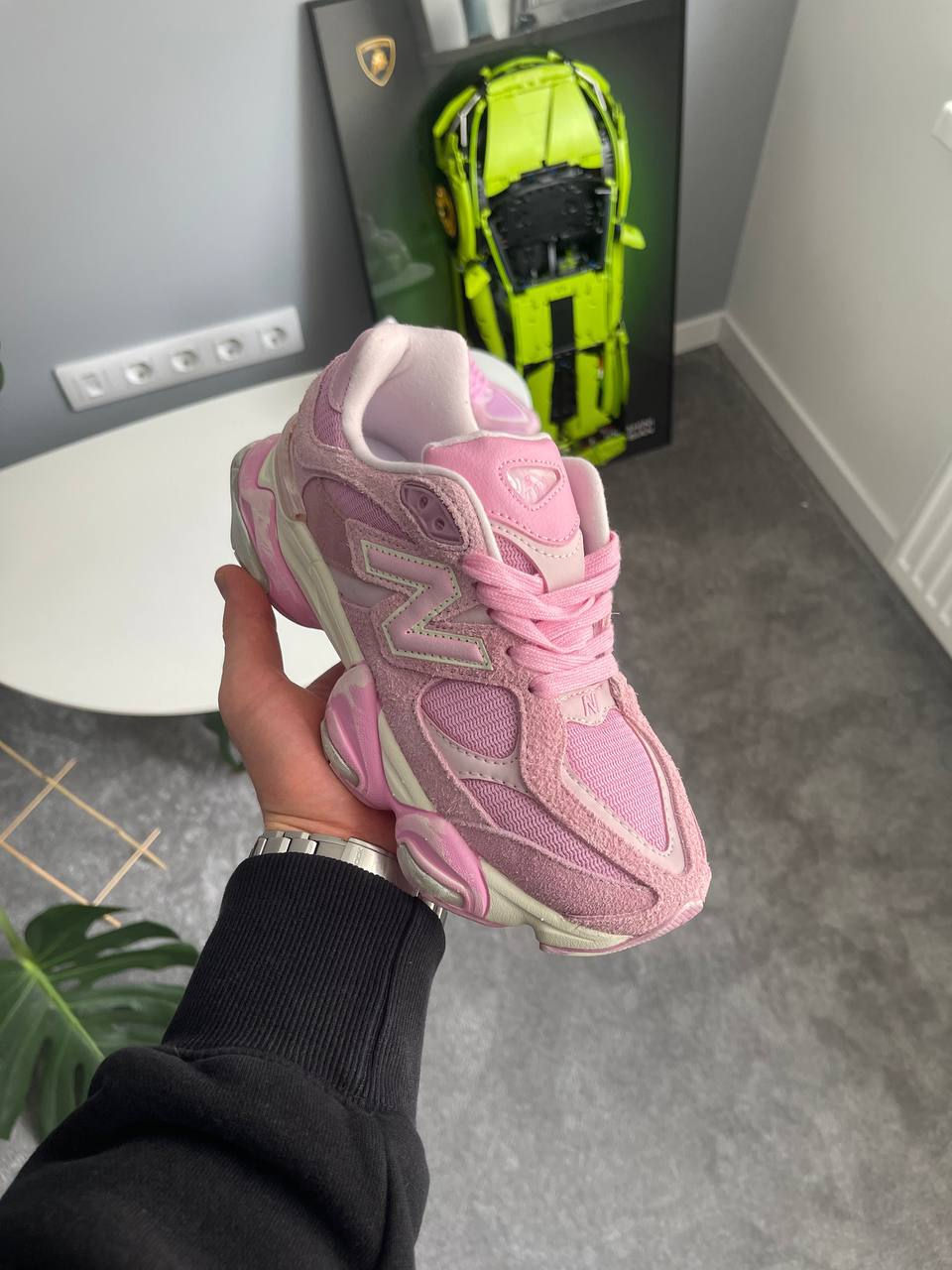 Miniatura: New Balance 9060 Pink