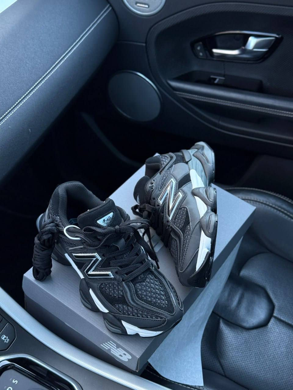 Miniatura: New Balance 9060 Black White
