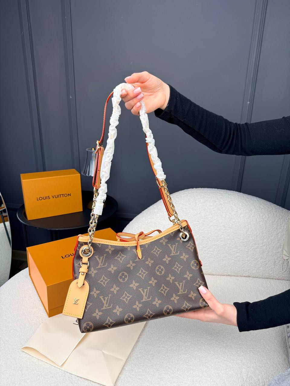 Miniatura: Louis Vuitton CarryAll BB Monogram Canvas
