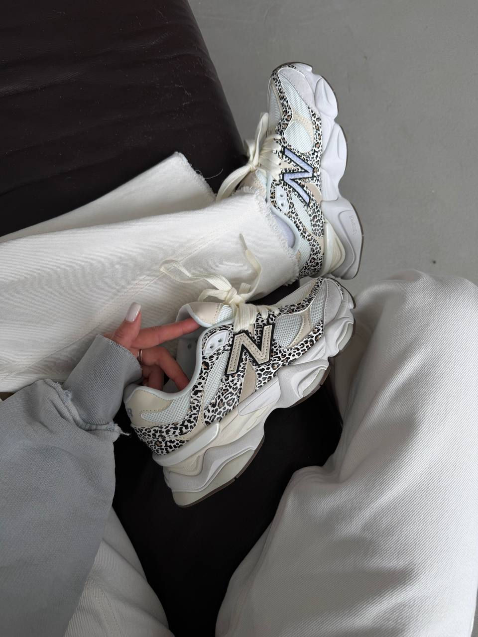Miniatura: New Balance White Leopard 9060