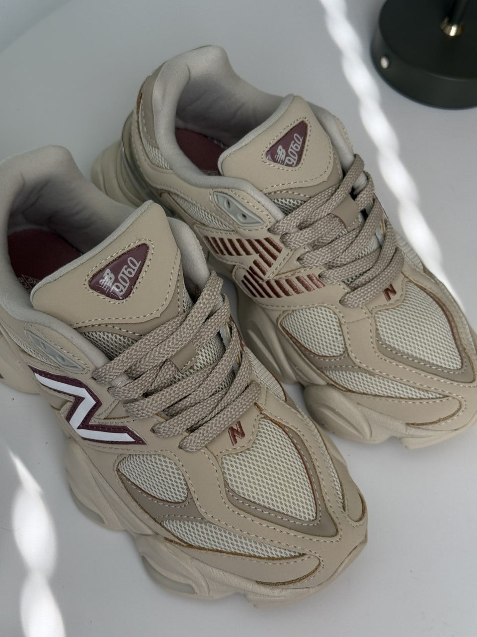 Miniatura: New Balance 9060 Bone Sparrow