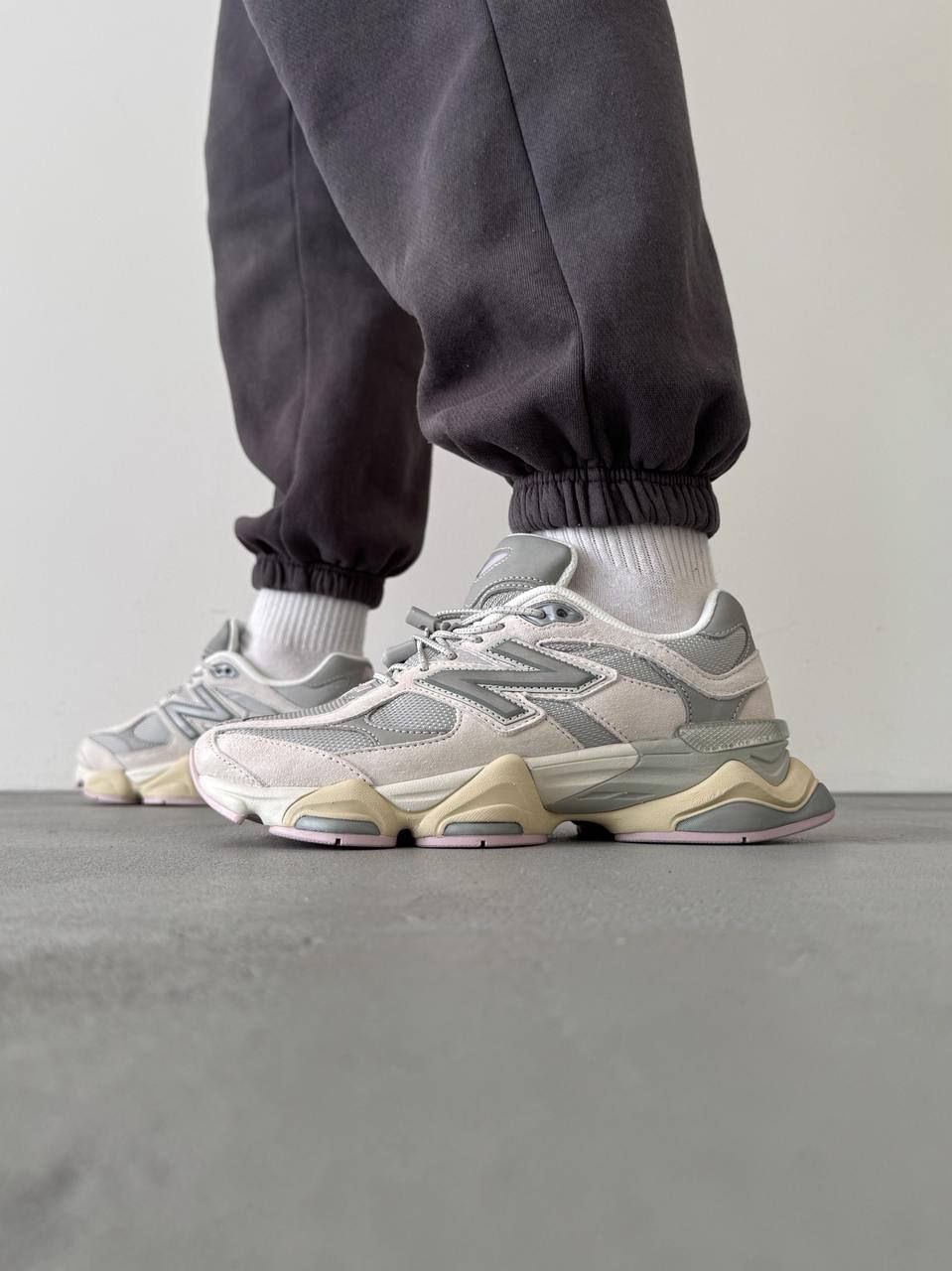 Miniatura: New Balance 9060 Grey Beige Pink