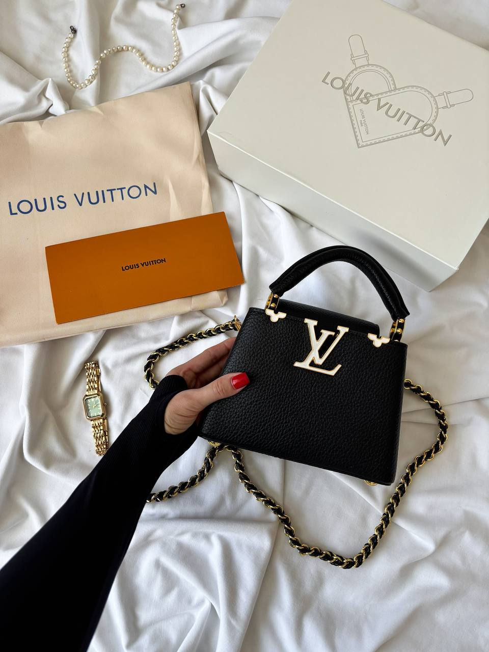 Miniatura: Louis Vuitton Capucines Mini Black With Gold