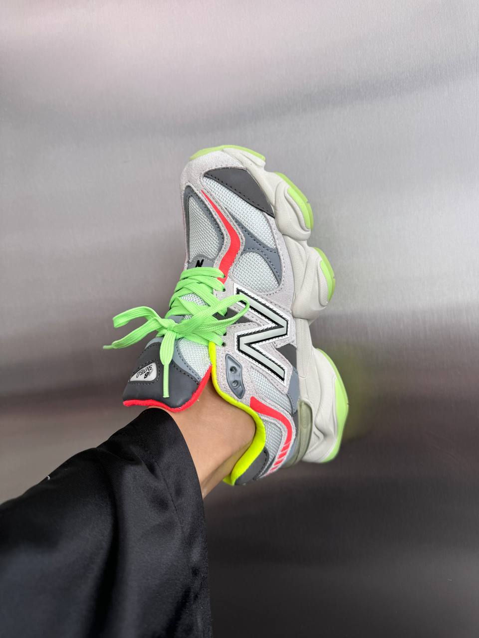 Miniatura: New Balance 9060 Glow
