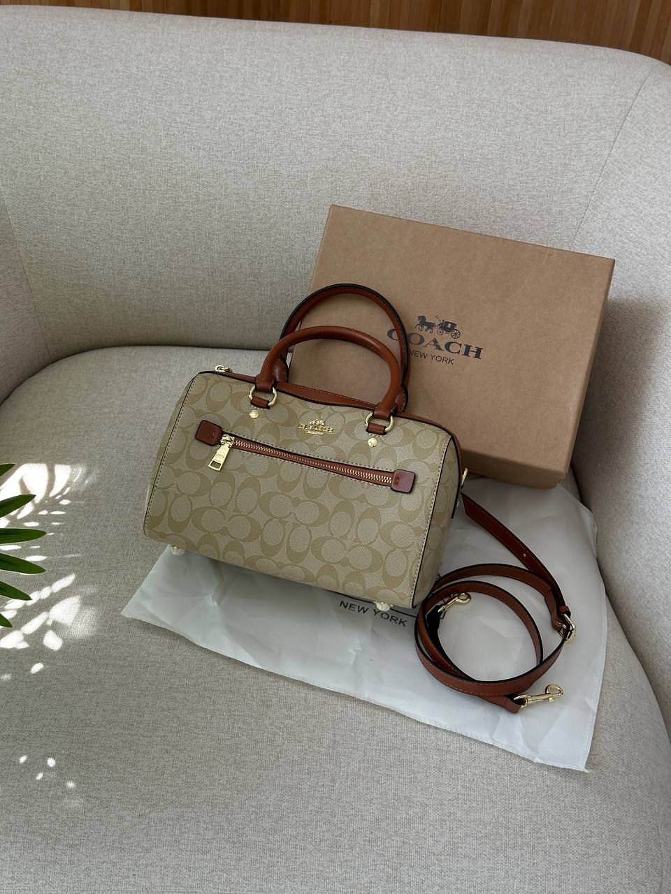 Miniatura: Coach Rowan Satchel In Signature Canvas Beige Ginger