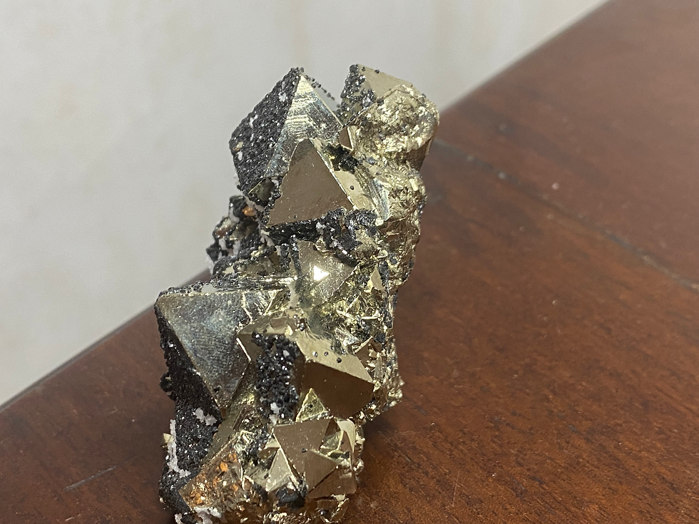 Thumbnail: octahedral Pyrite from Peru with Bournonite and Quartz