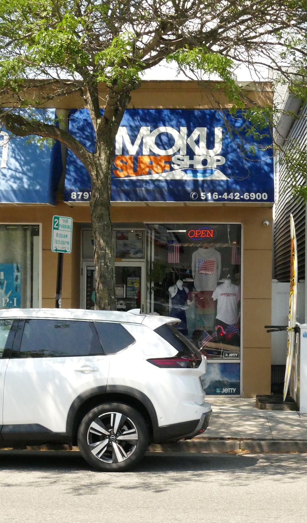Moku Surf Shop
