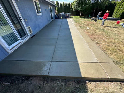 Residential concrete patio - new installation - backyard slab near Vancouver, WA