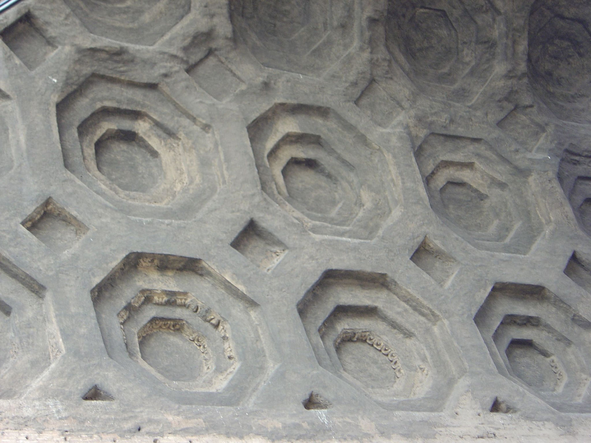 Roman concrete - similar to Portland cement