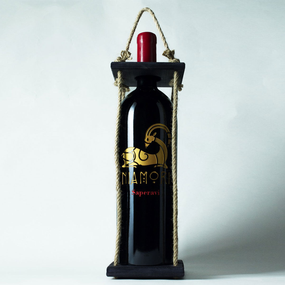 საფერავი | წითელი მშრალი | დასადგამი ღია ყუთით | 5 ლ | წარწერის გრავირებით