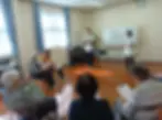 私たち→虹の家サロン