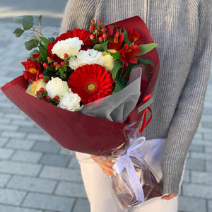 季節のおまかせブーケ|レッド&ホワイト