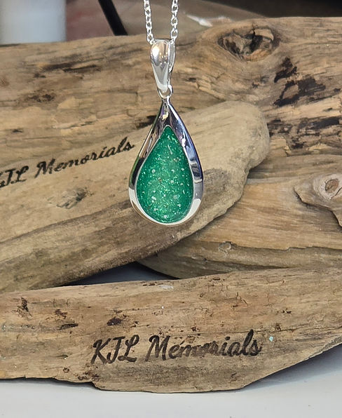 Memorial Pendant
