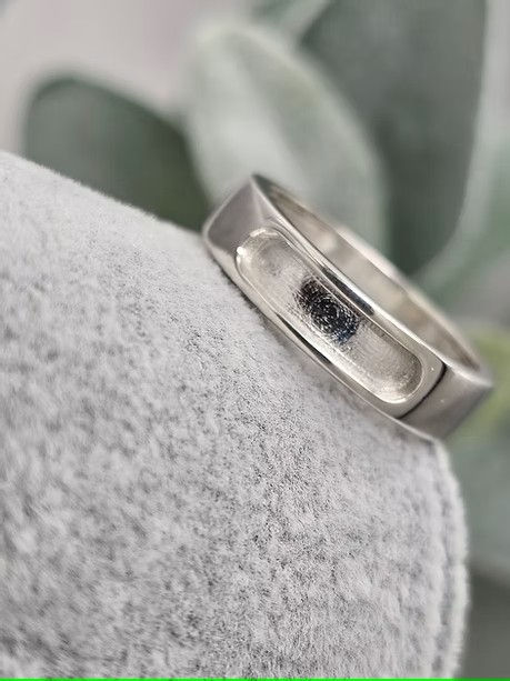 Thumbnail: CC36 Rounded Front Faced Channel Band