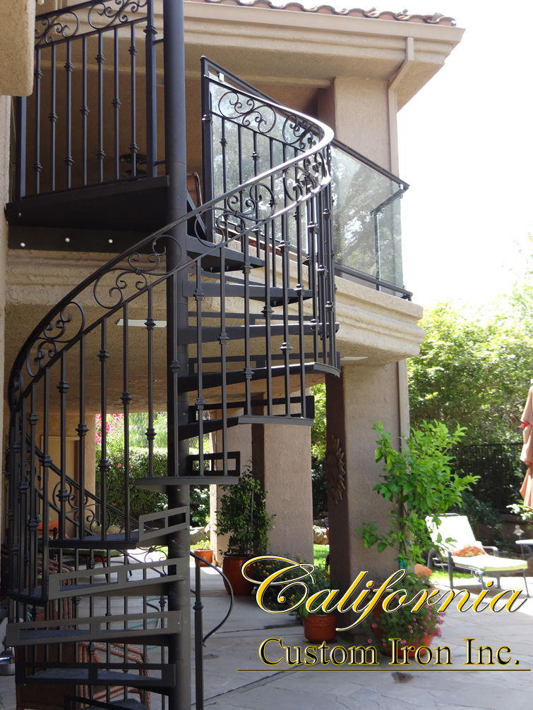 A5. Ornamental Double Top Spiral