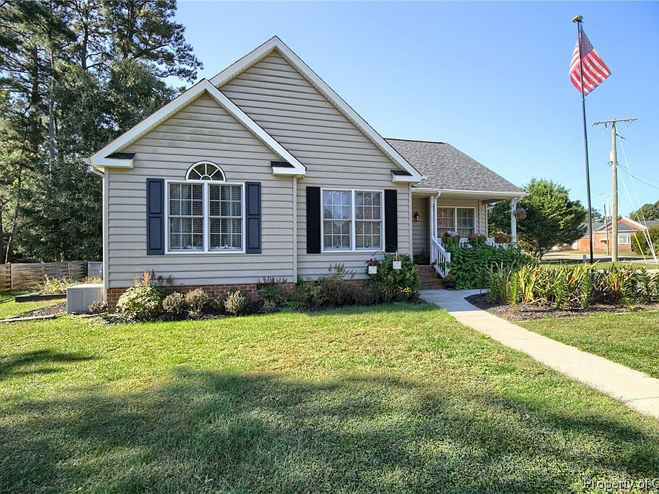 Old Gloucester Home maintained by comfort technology