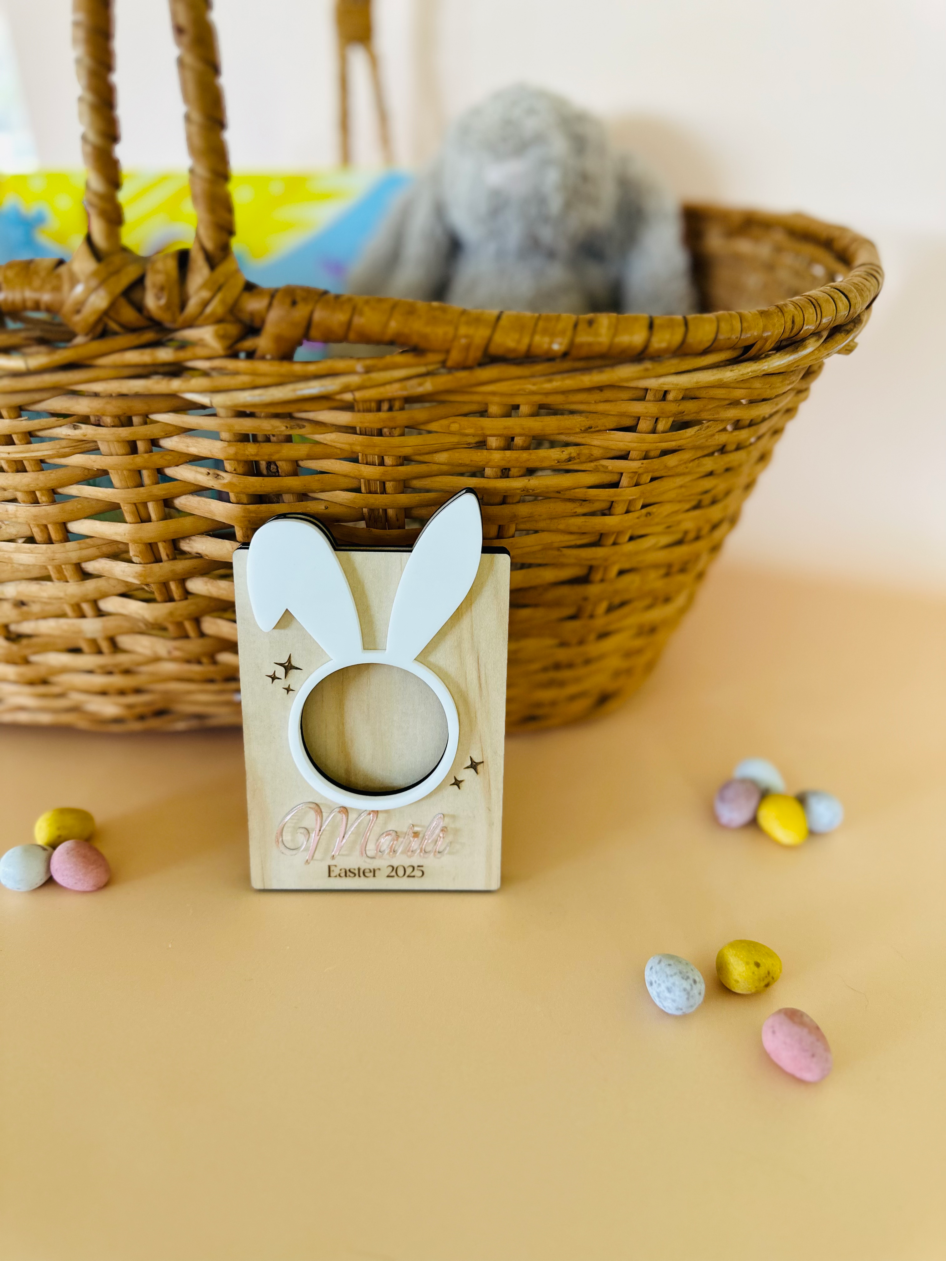 Easter Themed - Fridge Magnet / Ornament