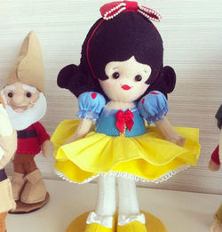 Branca de neve 👑💟 #agifezarte #feltrocomamor #seteanões #brancadenevepartyideia #festainfantiljp #