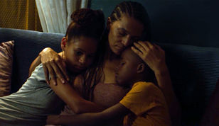 Review: "Bantú Mama"