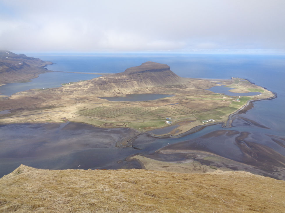 Brimlárhöfði við Kvíabryggju og Kirkjufell á Snæfellsnesi