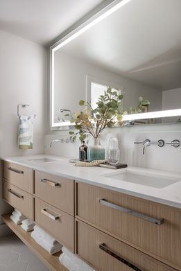 condo vanity angle mirror light on