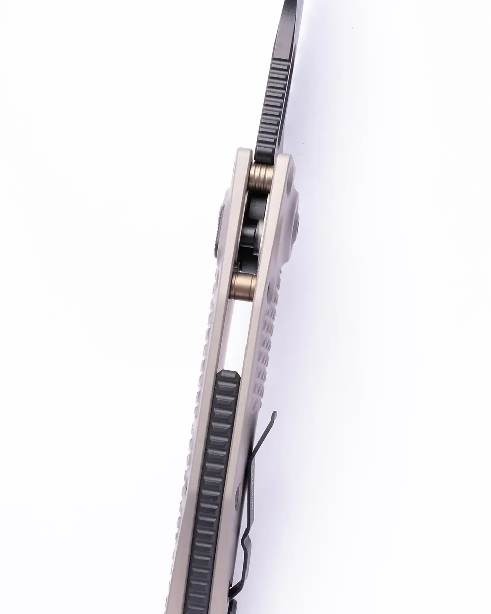 Thumbnail: STITCH AUTO BLACK FULL SERRATE NATURAL CLEAR