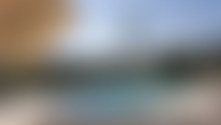 Piscine béton armé à débordement