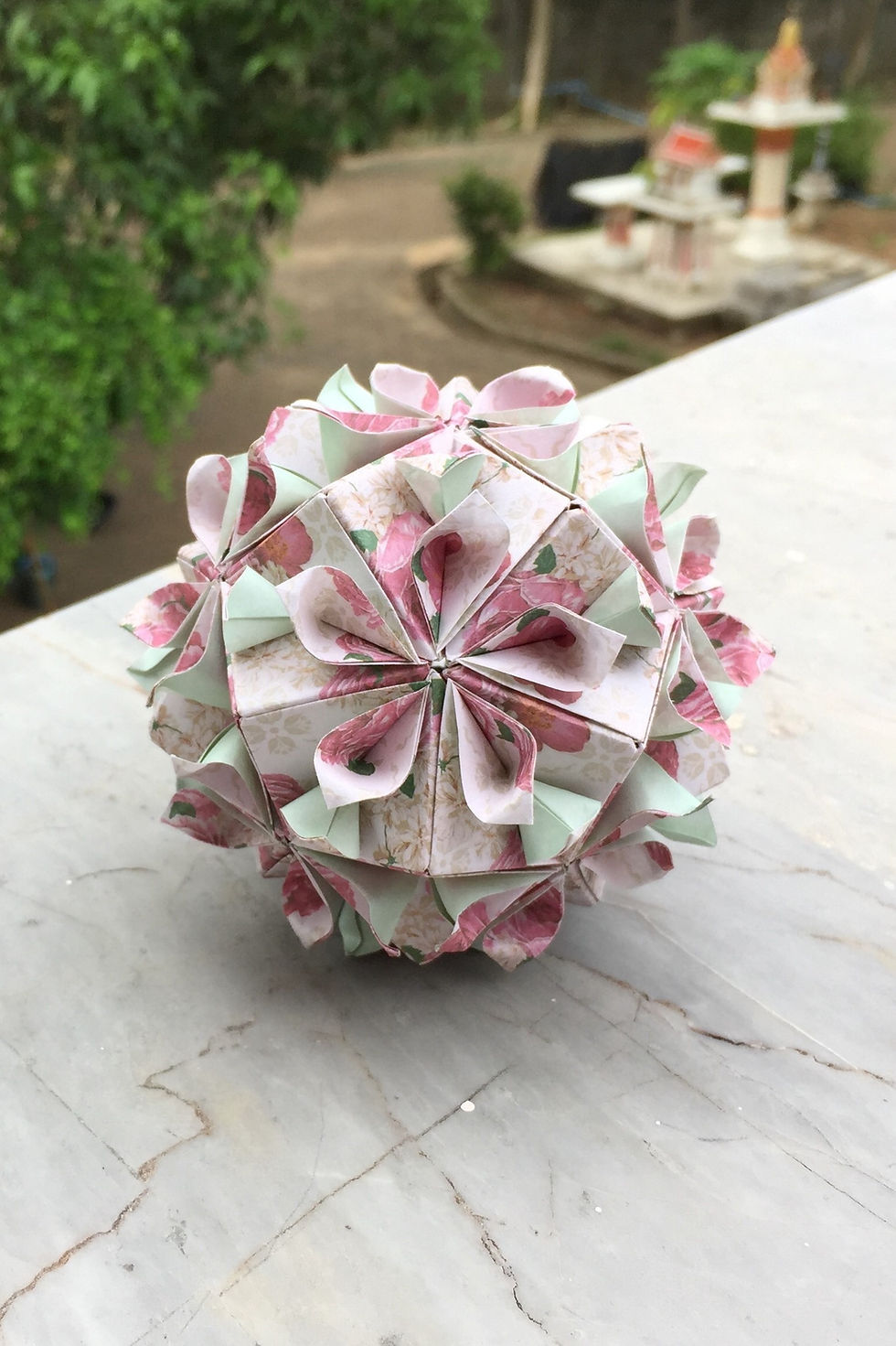 Glaze Petal Kusudama