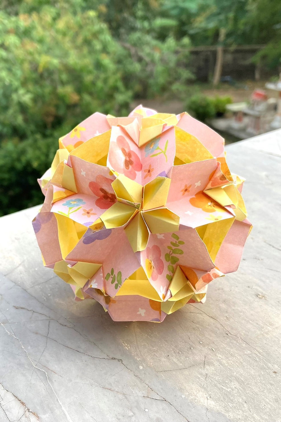 Buttercup Kusudama