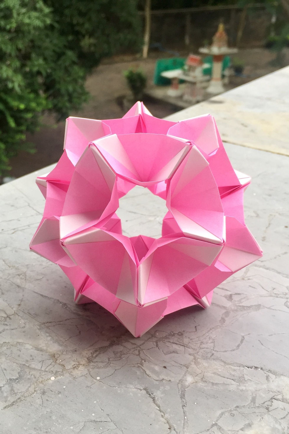 Sycee Kusudama (Gold Ingot var.)