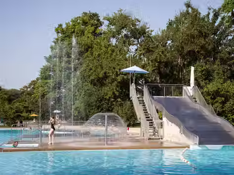 Outdoor Swimming Pools in Basel