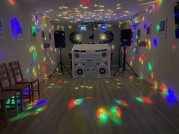 Dj NikNak