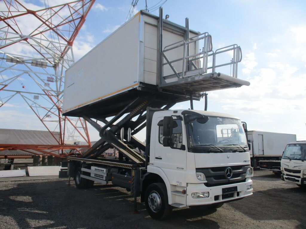 2014 Mercedes Benz Atego 1518 Ambulift