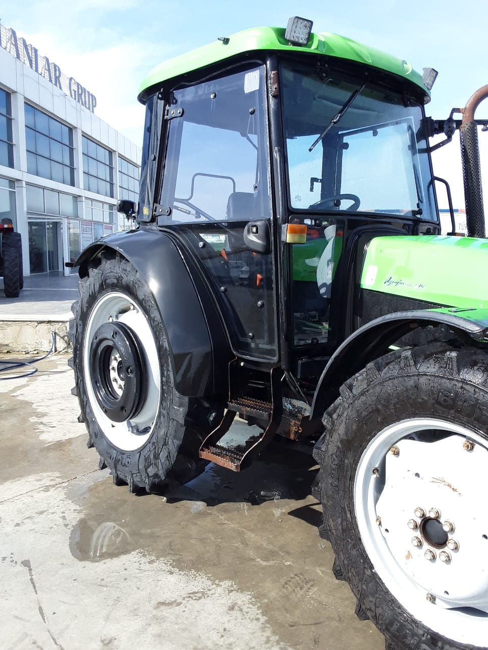 Thumbnail: 2012 Deutz 410